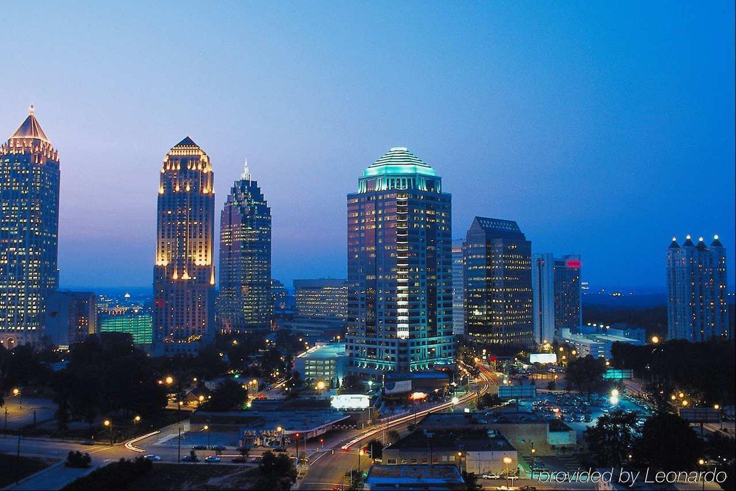 Doubletree By Hilton Atlanta Airport Hotel College Park Exterior foto