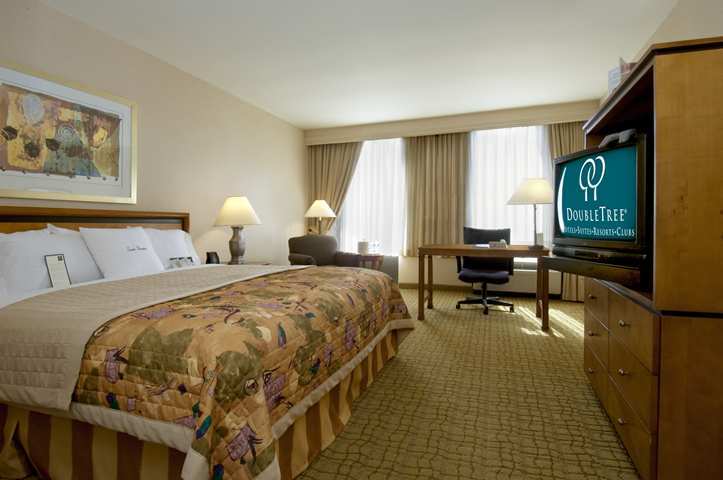Doubletree By Hilton Atlanta Airport Hotel College Park Quarto foto