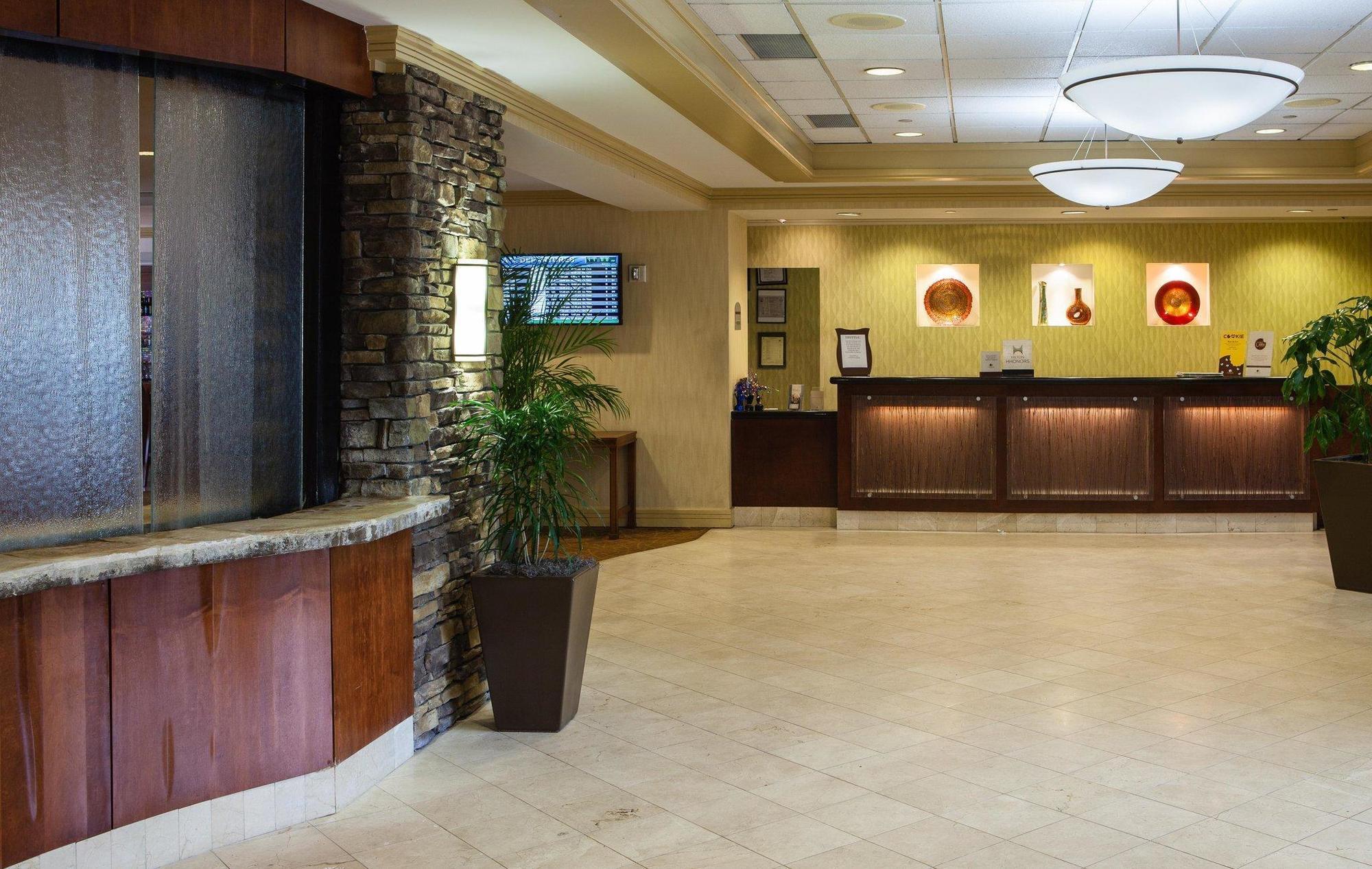 Doubletree By Hilton Atlanta Airport Hotel College Park Exterior foto